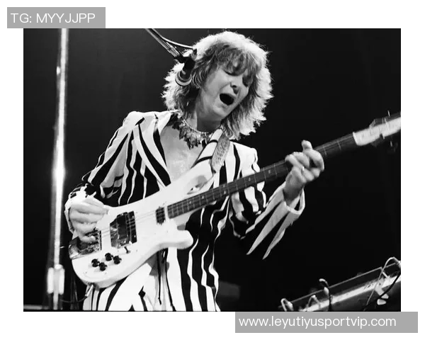 邮报报道石玫瑰乐队贝斯手马尼去世终生红魔球迷享年63岁