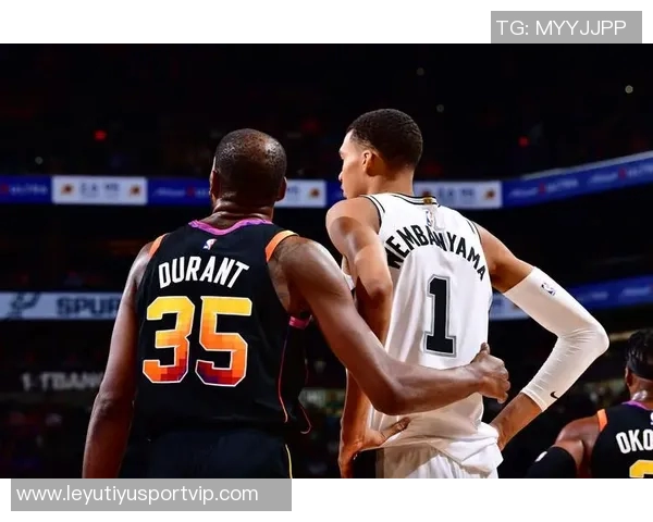 霍华德称赞文班亚马场均333分或将成为NBA新一代超级明星